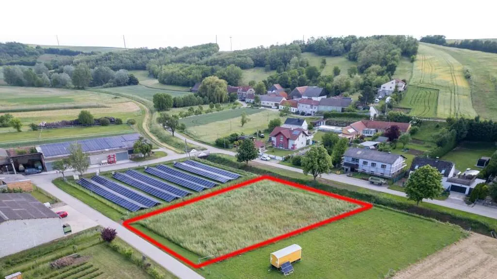 Großes Grundstück in Ruhelage! Erfüllen Sie sich ihren Traum vom Haus! – pohled 2