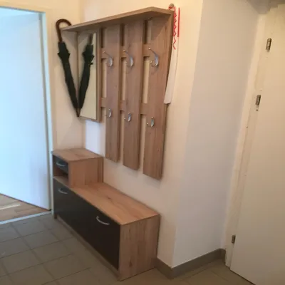 Direktvergabe: 2-Zimmer Wohnung in ruhiger Lage, U1 & U2-Bahn Anschluss – Bild 2