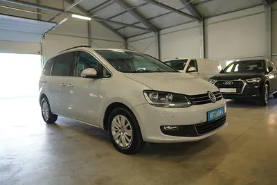 VW Sharan Comfortline SCR 2,0 TDI 7 Sitze NAVI PAN...