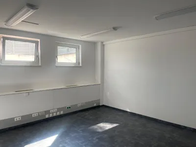 Gewerbeimmobilie mieten in Wien – 128 m², € 2.482 – Bild 4 von 11