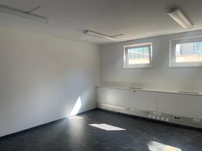 Gewerbeimmobilie mieten in Wien – 128 m², € 2.482 – Bild 3 von 11