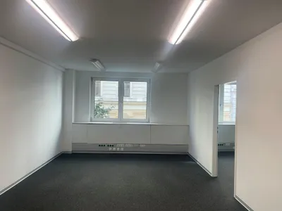 Gewerbeimmobilie mieten in Wien – 128 m², € 2.482 – Bild 9 von 11