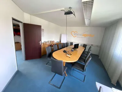 8-Zimmer-Gewerbeimmobilie mieten in Wels-Land – 300 m², € 4.127 – Bild 11 von 21