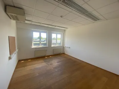 Gewerbeimmobilie mieten in Graz – 189 m², € 1.903
