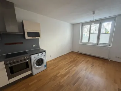 Gewerbeimmobilie kaufen in Linz – 33,2 m², € 134.000 – Bild 1 von 6
