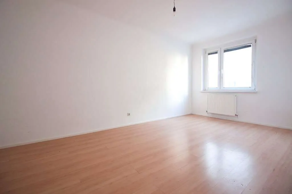 4-Zimmer-Wohnung mit separater Küche | TOP Anbindung | guter WG-Grundriss | zentral begehbar - Ansicht 2