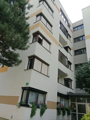 2-Zimmer-Wohnung kaufen in Graz – 61 m², € 130.000 – Bild 1 von 14