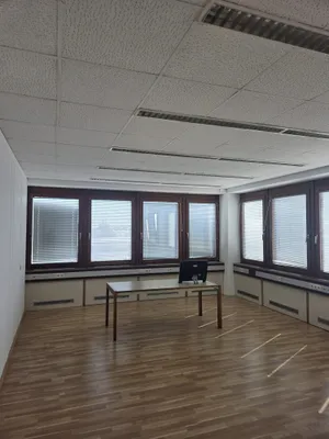 Gewerbeimmobilie mieten in Wien – 37 m², € 379