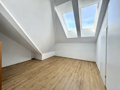 4-Zimmer-Wohnung mieten in Neunkirchen – 104,95 m², € 1.398 – Bild 8 von 15