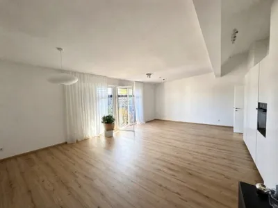 4-Zimmer-Wohnung mieten in Neunkirchen – 104,95 m², € 1.398 – Bild 4 von 15