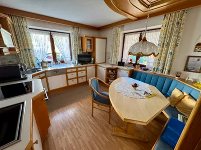 Gewerbeimmobilie kaufen in Kitzbühel – 210 m², € 1.449.000 – Bild 3 von 4