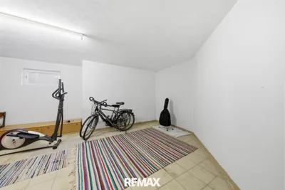 6-Zimmer-Haus kaufen in Hollabrunn – 198 m², € 559.000 – Bild 44 von 46