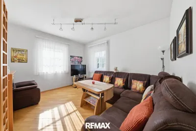 6-Zimmer-Haus kaufen in Hollabrunn – 198 m², € 559.000 – Bild 36 von 46