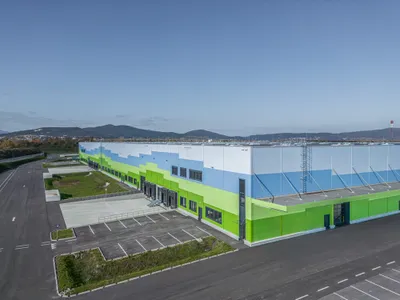 Gewerbeimmobilie mieten in Baden – 34 000 m², € 6 – Bild 5 von 10