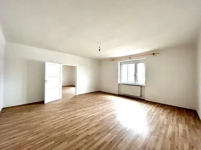3-Zimmer-Wohnung kaufen in Wiener Neustadt – 94,28 m², € 179.000