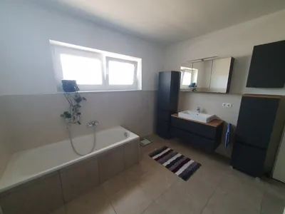 5-Zimmer-Haus mieten in Wels-Land – 119 m², € 1.530 – Bild 5 von 12
