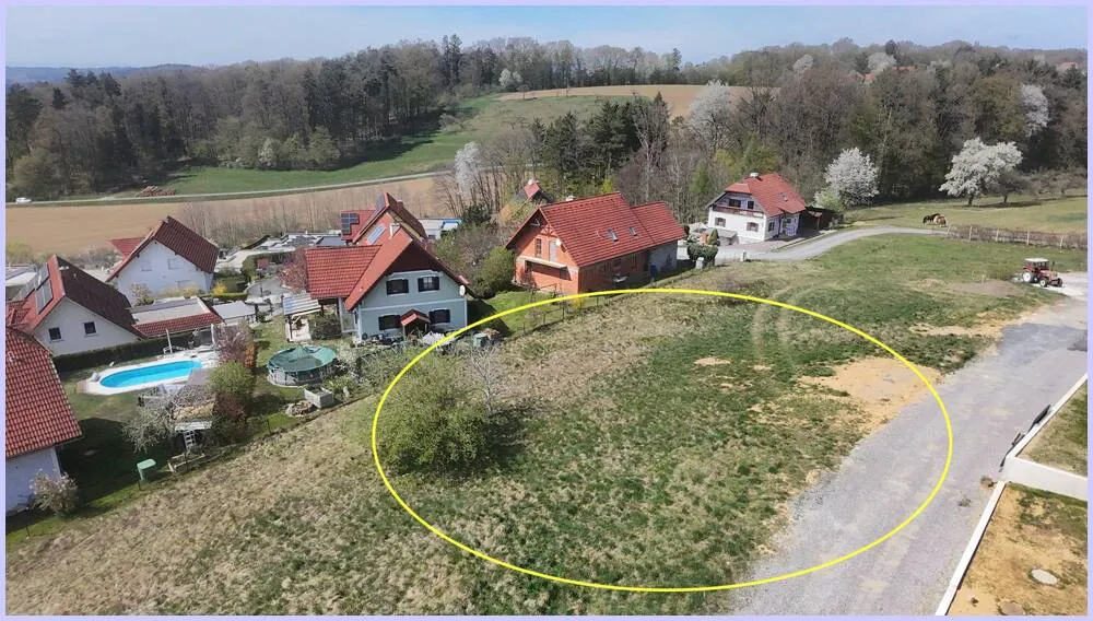 Wunderschöner sonniger Baugrund zw. Gleisdorf u. Feldbach. 920m², WR 0,2-0,4, Zufahrt, Anschlüsse. - Ansicht 2