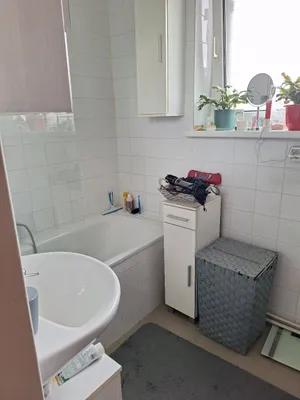 Gemeinde Wohnung mit Balkon, Direktvergabe 1230 – Bild 2