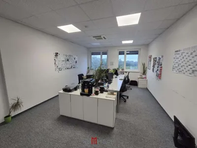 Gewerbeimmobilie mieten in Graz – 589 m² – Bild 2 von 27