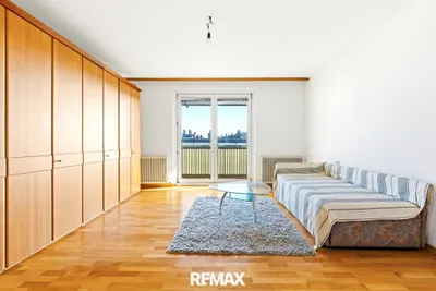 3-Zimmer-Immobilie kaufen in Linz – 90 m², € 189.000 – Bild 2 von 8