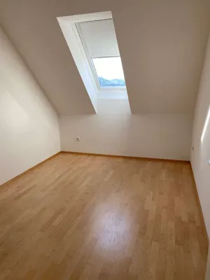 5-Zimmer-Wohnung mieten in Linz – 130 m², € 1.990 – Bild 12 von 22