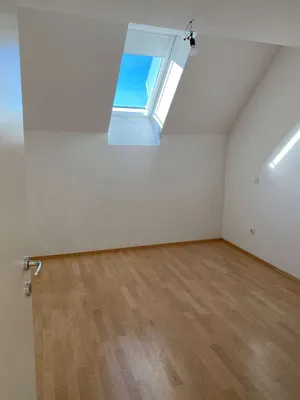 5-Zimmer-Wohnung mieten in Linz – 130 m², € 1.990 – Bild 13 von 22