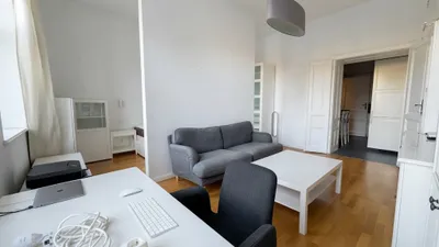 1-Zimmer-Wohnung mieten in Wien – 43 m², € 969 – Bild 2 von 7