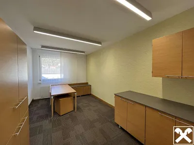 5-Zimmer-Gewerbeimmobilie mieten in Sankt Veit an der Glan – 125 m², € 1.382 – Bild 3 von 10