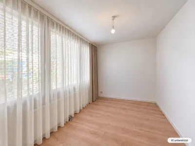 Erstbezug nach Sanierung: 2 Zimmer inklusive Tiefgaragenstellplatz!! (ab 1.12.2026) – Bild 3