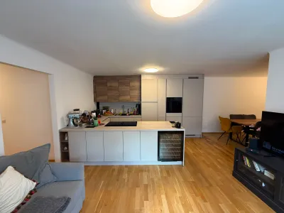 4-Zimmer-Wohnung mieten in Wien – 90 m², € 2.150 – Bild 2 von 29