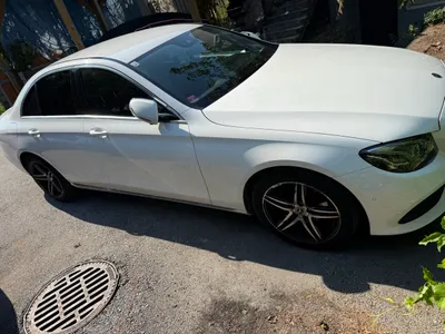 Mercedes-Benz E-Klasse E220D Avantgarde