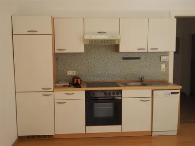 1-Zimmer-Wohnung mieten in Wiener Neustadt – 40 m², € 492 – Bild 1 von 9