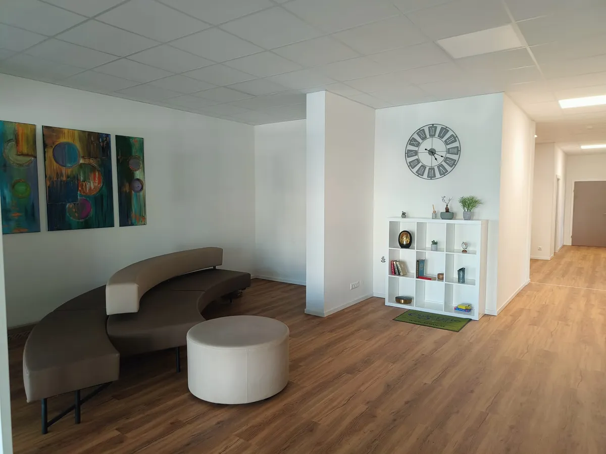 Helles Büro/ Therapieraum im Zentrum von St. Margarethen an der Raab - Ansicht 3