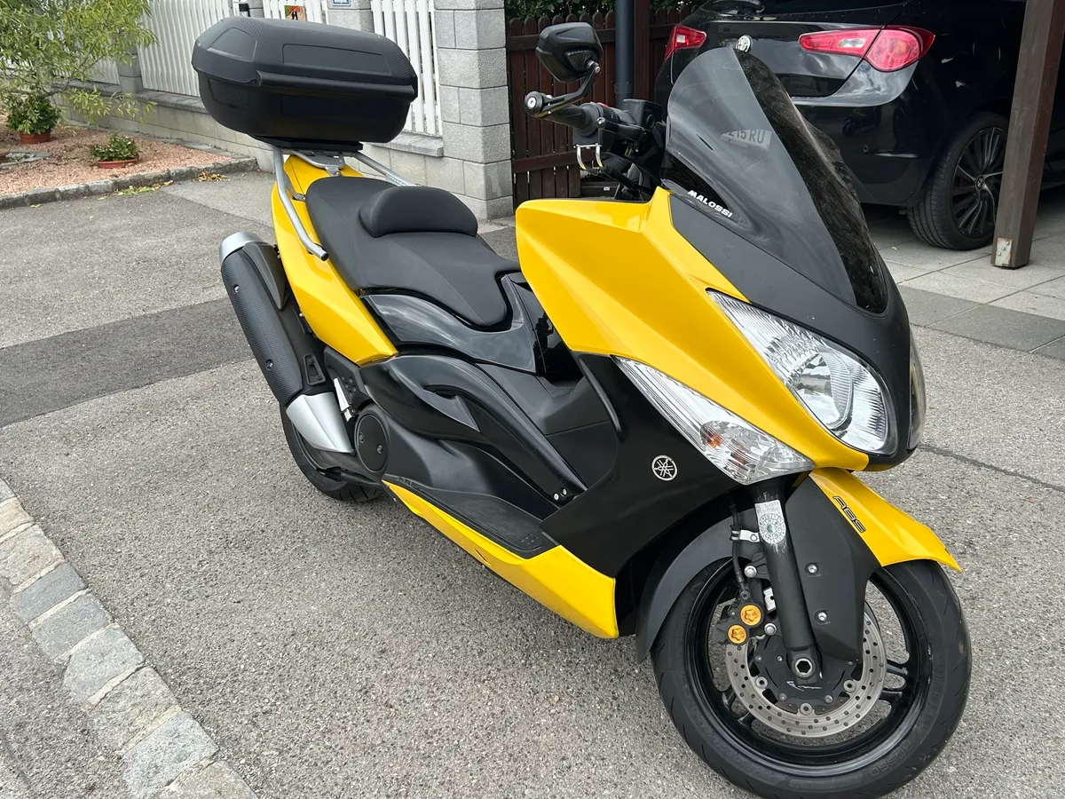 Yamaha T-Max