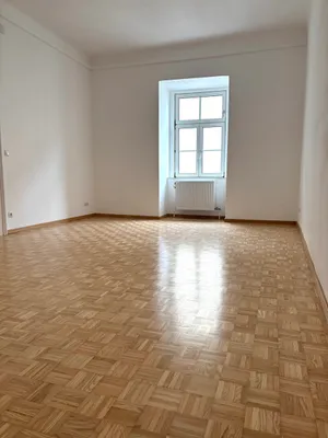 4-Zimmer-Wohnung mieten in Krems an der Donau – 181 m², € 1.890 – Bild 3 von 12