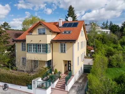 10-Zimmer-Haus kaufen in Wien – 400 m², € 1.759.000 – Bild 1 von 50
