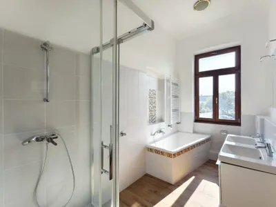 5-Zimmer-Gewerbeimmobilie mieten in Hollabrunn – 166,02 m², € 1.663 – Bild 24 von 33