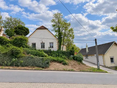3-Zimmer-Haus kaufen in Mistelbach – 105 m², € 49.000