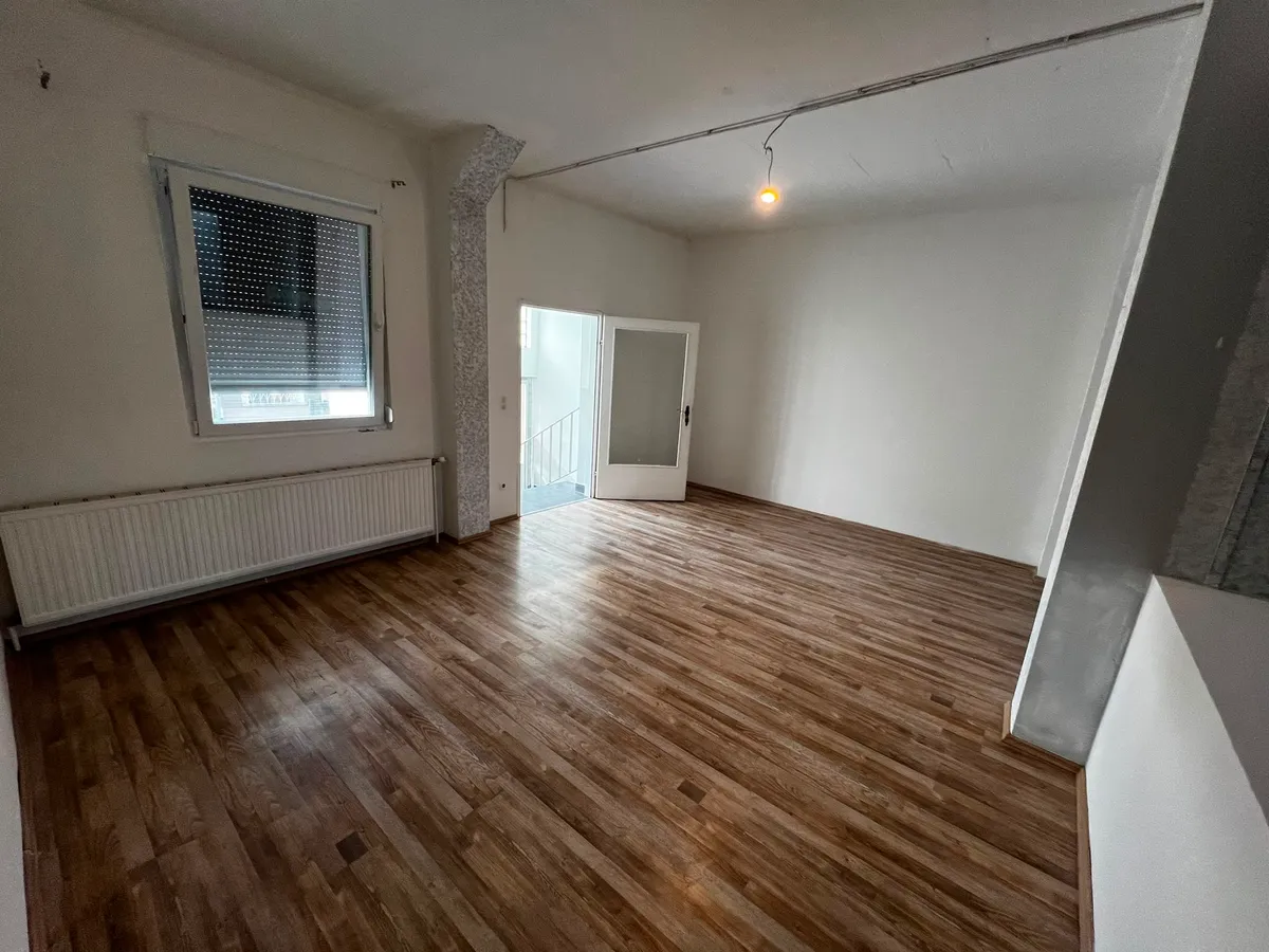 PRIVAT-Vermietung Wohnung alles inkl. Nebenkosten ca. 84 m² in Mehrfamilien-Wohnhaus-Altbau unweit vom Stadtzentrum Oberpullendorf - Ansicht 2