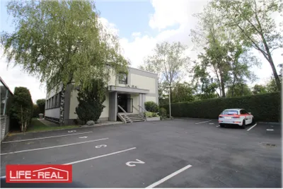 15-Zimmer-Gewerbeimmobilie kaufen in Linz – 610 m², € 1.975.000 – Bild 1 von 13