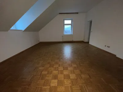 Wohnung mieten in Leoben – 84 m², € 513 – Bild 2 von 4