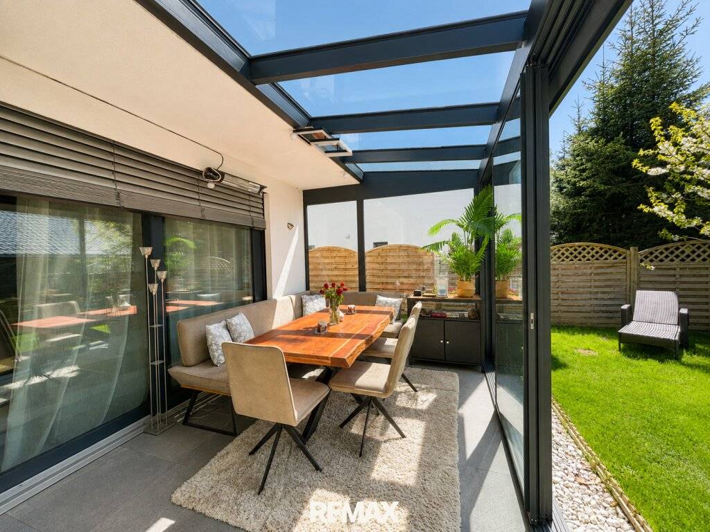 Neuwertiges 3-Zimmer Domizil mit großzügigem Garten - Ansicht 2