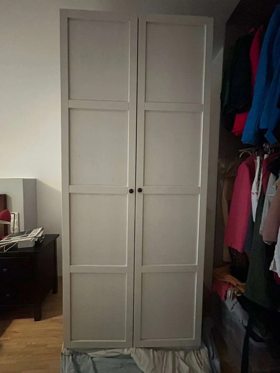 Ikea PAX 100 x 58 x 236 (b x t x h), € 60,- (4040 Linz)
