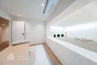 6-Zimmer-Gewerbeimmobilie kaufen in Wien – 217 m², € 1.300.000 – Bild 2 von 17