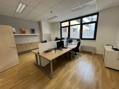 Gewerbeimmobilie mieten in Graz – 244 m², € 10 – Bild 7 von 10