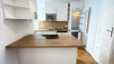 ULRICHSPLATZ: Repräsentative Altbauwohnung | 5 Zimmer | 2 Bäder & perfekter Schnitt – Bild 2