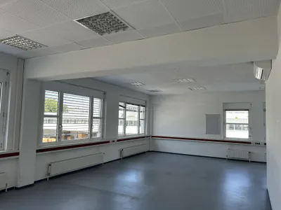 Gewerbeimmobilie mieten in Wien – 300 m², € 11 – Bild 2 von 16