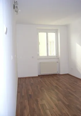 2-Zimmer-Wohnung kaufen in Krems an der Donau – 81 m², € 149.000 – Bild 4 von 7
