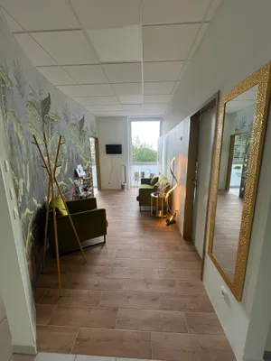 Gewerbeimmobilie mieten in Linz Land – 130 m², € 2.700 – Bild 7 von 10