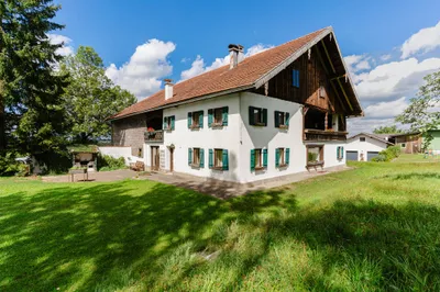 6-Zimmer-Immobilie kaufen in Vöcklabruck – 221,14 m², € 570.000